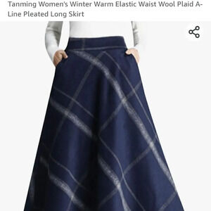 A line Skirt  with pockets